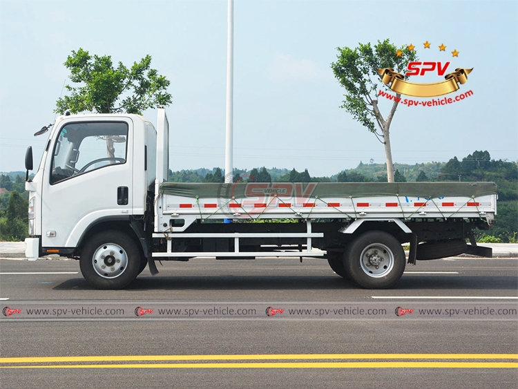 ISUZU KV600 Light Goods Lorry - Left Side
